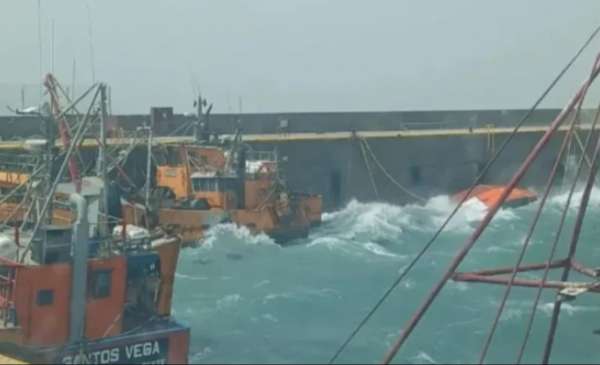 El viento hundió tres barcos en medio del temporal extremo en la Patagonia