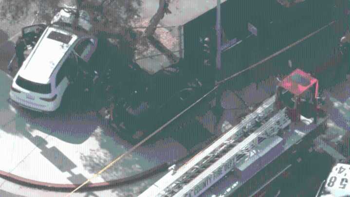 SUV driver collides with cars in Huntington Park chase