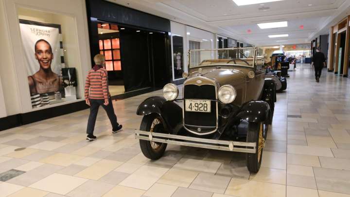 Black Friday mall hours in New Hampshire: Merrimack Outlets, Mall of NH