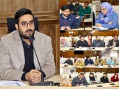 DC Srinagar reviews functioning of Kissan Khidmat Ghars established under HADP
