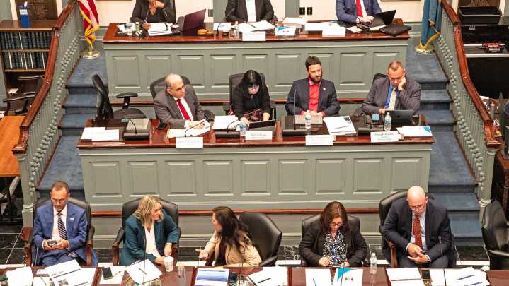 Legislators to discuss budget deficit, property tax deadline