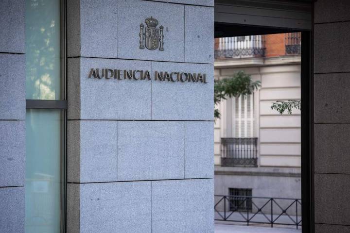 Carlos Fernández pacta con la Fiscalía una multa de 4.000 euros y el pago de 250.000 al Ayuntamiento de Marbella