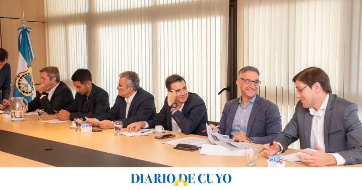 Incertidumbre sobre los votos de los bloques dialoguistas en la Legislatura para la nueva Ley de Transporte