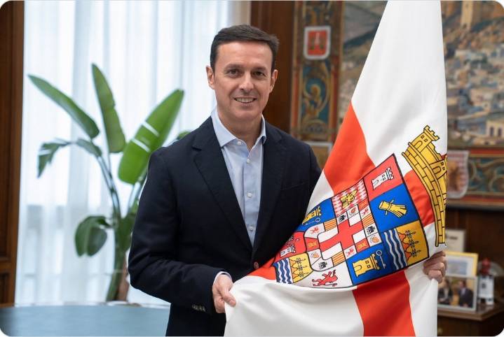 Detenido el presidente de la Diputación de Almería por presunta corrupción en adjudicaciones de obras públicas