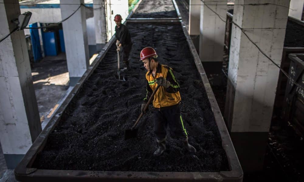 China reduce aprobaciones de carbón y lograría pico de emisiones en 2025, según Greenpeace