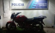 En una moto robada, asaltaron a otro motociclista: un aprehendido