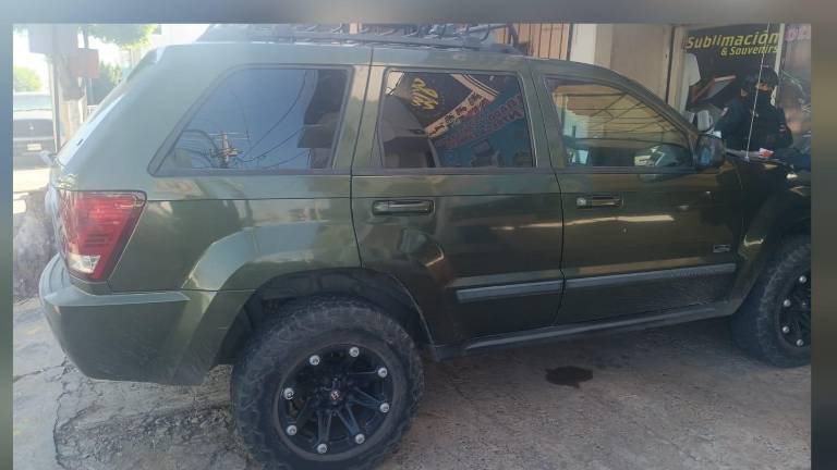 Localizan y recuperan dos vehículos con reporte de robo en Culiacán