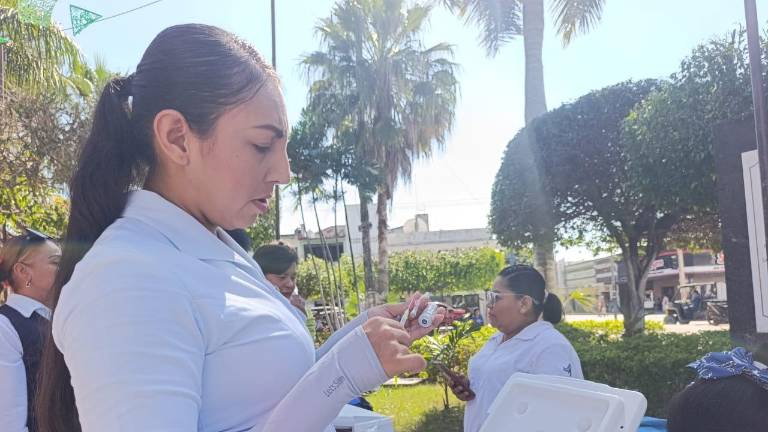 Este sábado habrá en Escuinapa una jornada intensiva de vacunación en espacios públicos