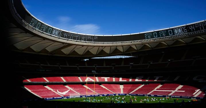 Dolphins and Commanders preparing for Madrid game on rival soccer grounds