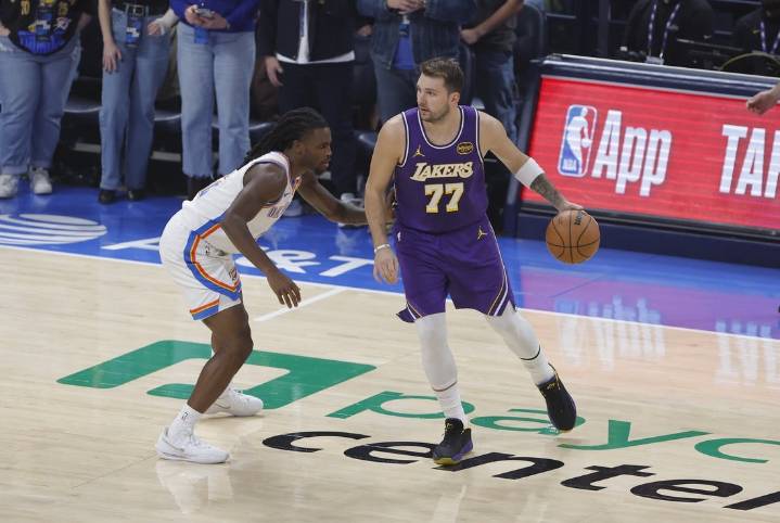 Deadspin | Luka Doncic, Lakers eye bounce-back performance in NBA Cup vs. Pelicans