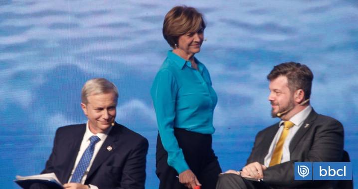 "Es más grato": Matthei elogia a Kaiser y acusa al Gobierno de "levantar" a Kast