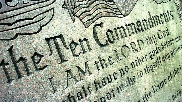 Texas judge temporarily blocks law requiring Ten Commandments in schools