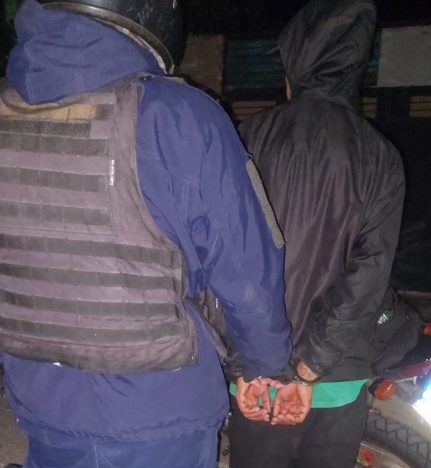 Detuvieron a un hombre que violó una restricción y agredió a su expareja