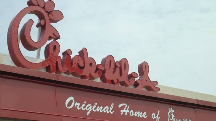 Mennonite Couple Drives All the Way to Grand Forks for Chick