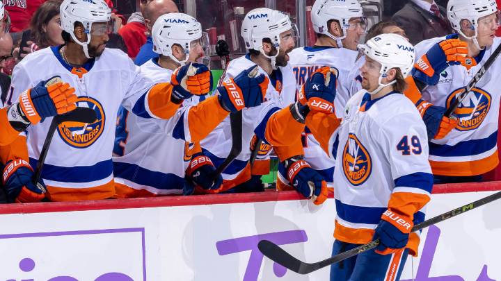Shabanov has 4 points, Islanders shut out Red Wings