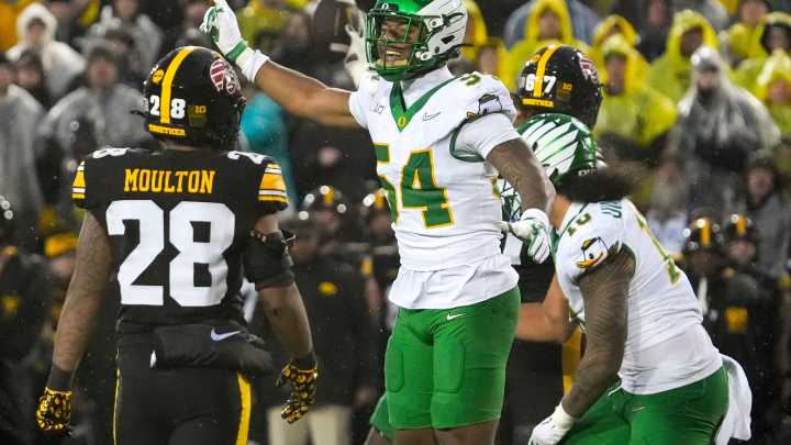 How Oregon football came away with a last