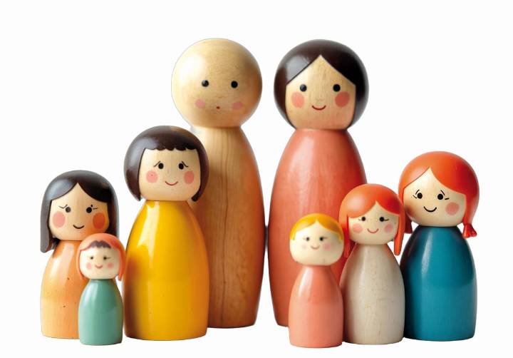 ¿Tengo que dejar herencia a un hijastro? ¿Y pasarle una pensión?