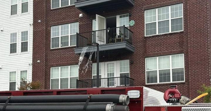 Candle causes small apartment fire in Chattanooga's southside
