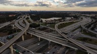 Car-dominant Texas needs more public transit to meet mobility demands, TxDOT report says
