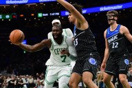 Deadspin | Jaylen Brown (35), hot-shooting Celtics top depleted Magic
