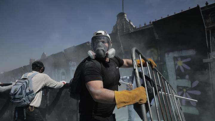 Del hartazgo político a los disturbios: miles de mexicanos del grupo 'Generación Z' protestan contra Claudia Sheinbaum