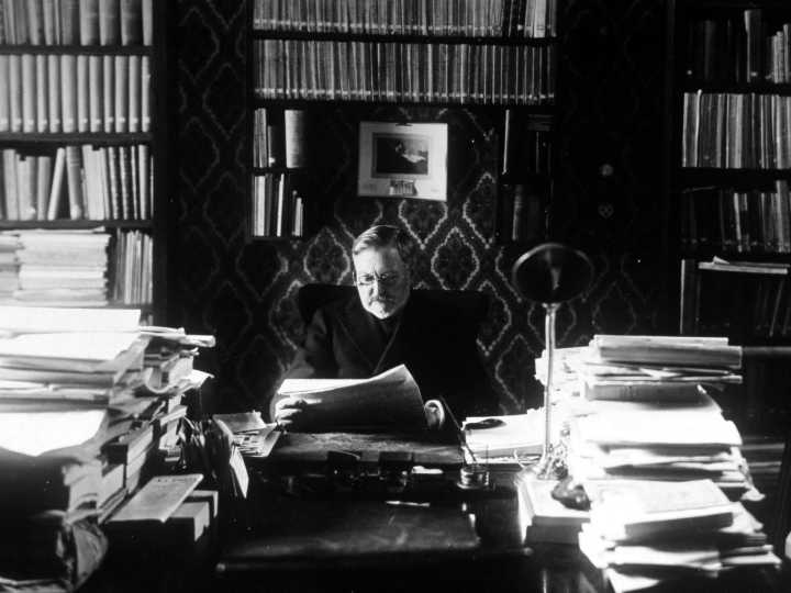 El legado de La vanguardia: un viaje por los ideales y luchas del periodismo socialista