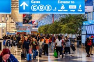 Hundreds of flights canceled nationwide due to government shutdown