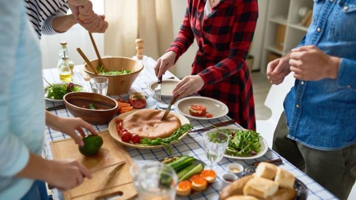 Family member say something rude? Here’s what to say back, according to experts