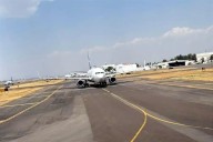 Ajustan slots en AICM ante reclamos de EU