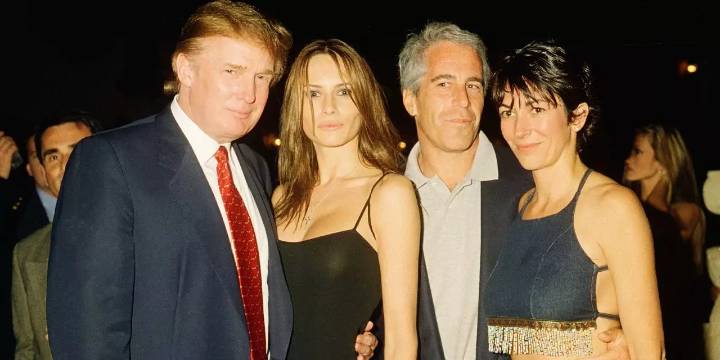 Correos de Jeffrey Epstein revelan que Trump “pasó horas” con una víctima de explotación