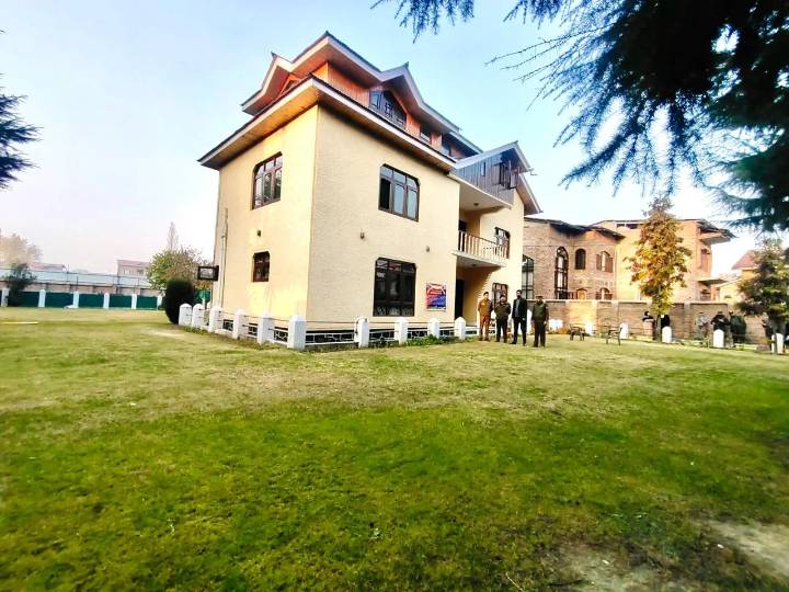 Police attach residential house, adjoining land of former Bar president Mian Ab Qayoom under UAPA