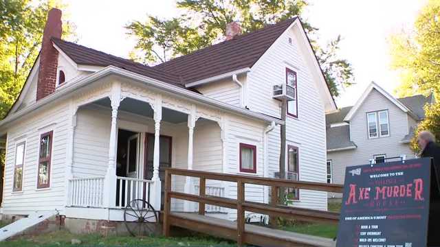 Ghost hunters seek answers at Villisca Ax Murder House