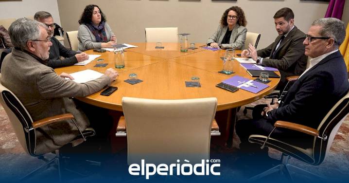 Prieto presenta a la Mesa de Diálogo Social unos presupuestos que "impulsarán la transformación de Gandia"