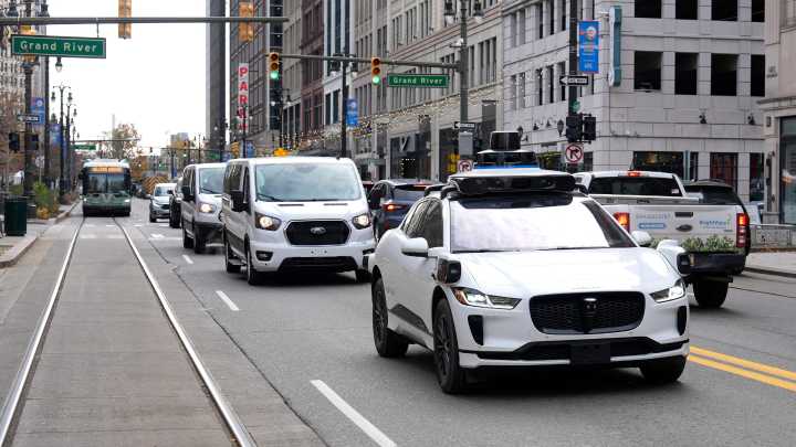 Despite industry promises, self-driving cars remain out of reach
