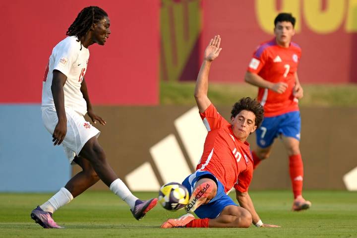 La insólita expulsión de Zidane Yánez en la victoria de Chile sobre Canadá en el Mundial Sub 17