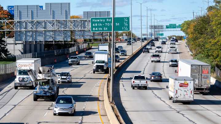 What's the best time to travel for Thanksgiving 2025 in Wisconsin?