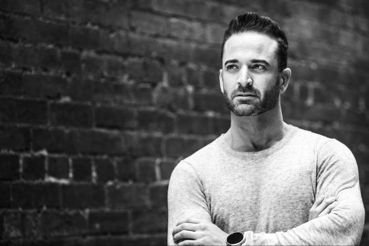 4 AI Tools I Used to Go from Side Hustle to 7 Figures in 12 Months (Step