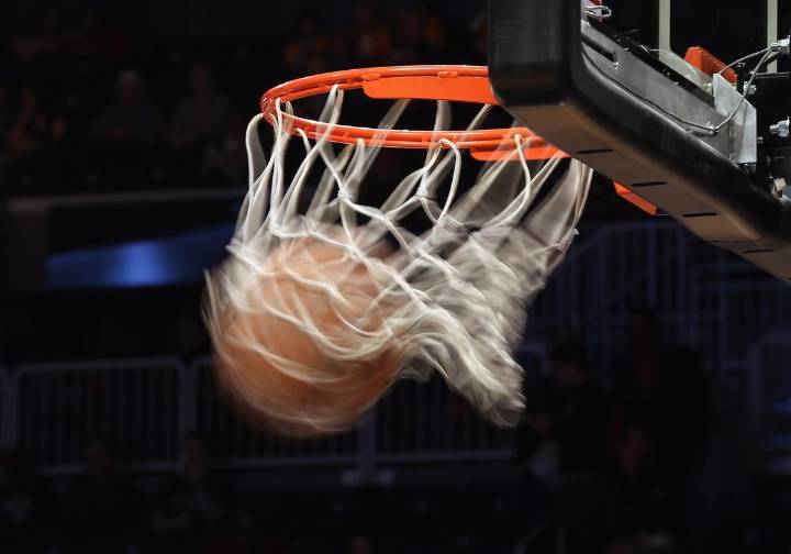 High school basketball highlights: Mount Pleasant boys basketball kicks off new season with a win