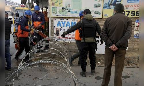 Accidental blast kills 9 at J&K's Nowgam police station, 27 injured