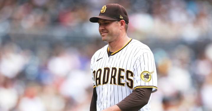 San Diego Padres hire former reliever Craig Stammen as manager
