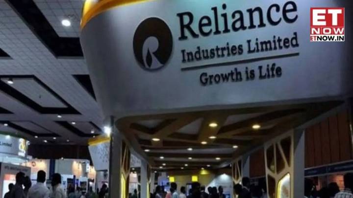 Reliance industries stops Russian oil imports for export