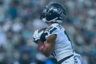FanDuel promo code: Bet $5, get $300 in bonus bets if your bet wins for Seahawks vs. Commanders