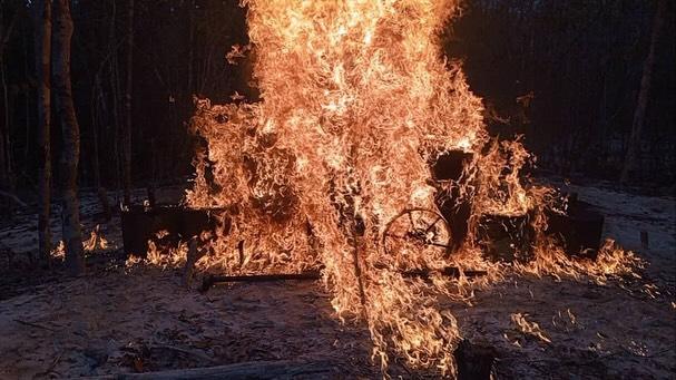 Operativo Relámpago: FANB Desmantela Campamento de Minería Ilegal en Amazonas