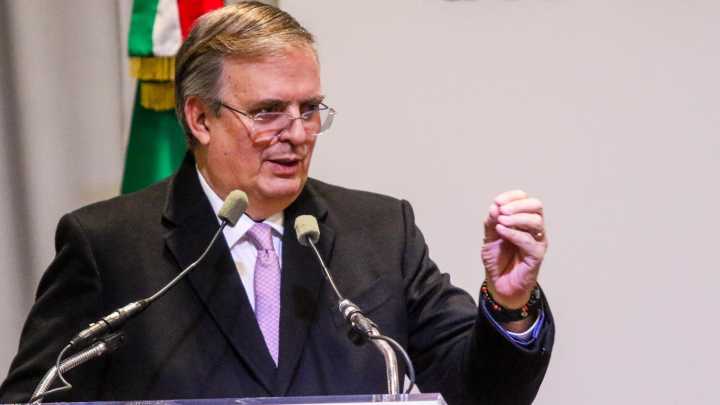 Presentan Plan de Impulso al Sector Textil y de Calzado; Habrá Financiamiento para Productores