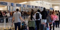 Más de 1.200 vuelos fueron cancelados en EEUU por la falta de controladores aéreos durante el cierre de gobierno