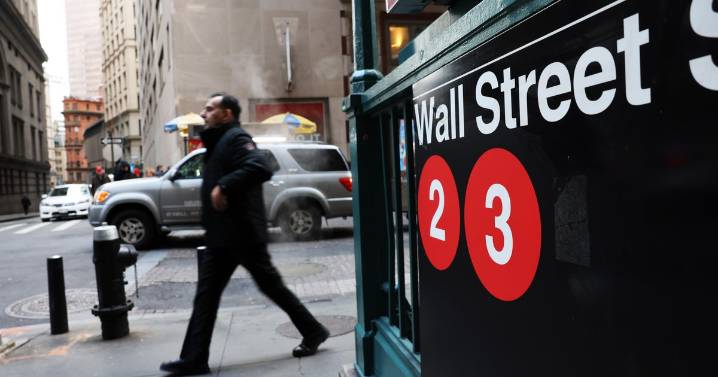 Stock futures slide as investors fret over AI and interest rates