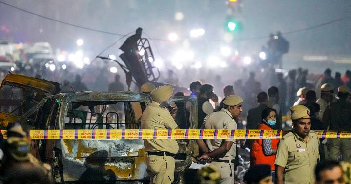 Red Alert Sounded In Punjab After Blast Near Red Fort In Delhi