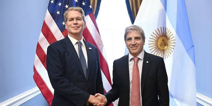 El Tesoro de Estados Unidos confirmó que activó USD 2.500 millones del swap con Argentina