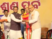 Odisha: Former BJD MP Amar Patnaik joins BJP in presence of CM Majhi
