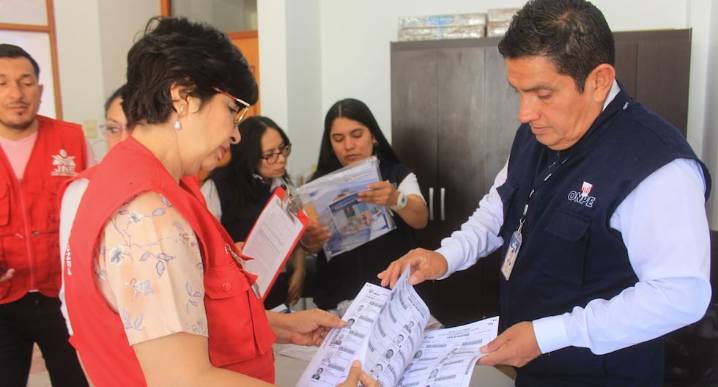 ODPE Piura verifica material electoral para las elecciones primarias del 30 de noviembre